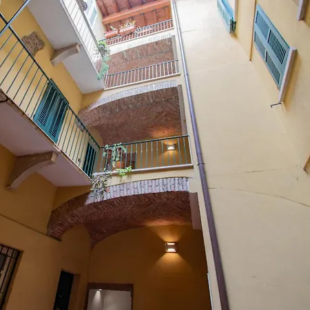Monolocale Mameli 28 * Brescia